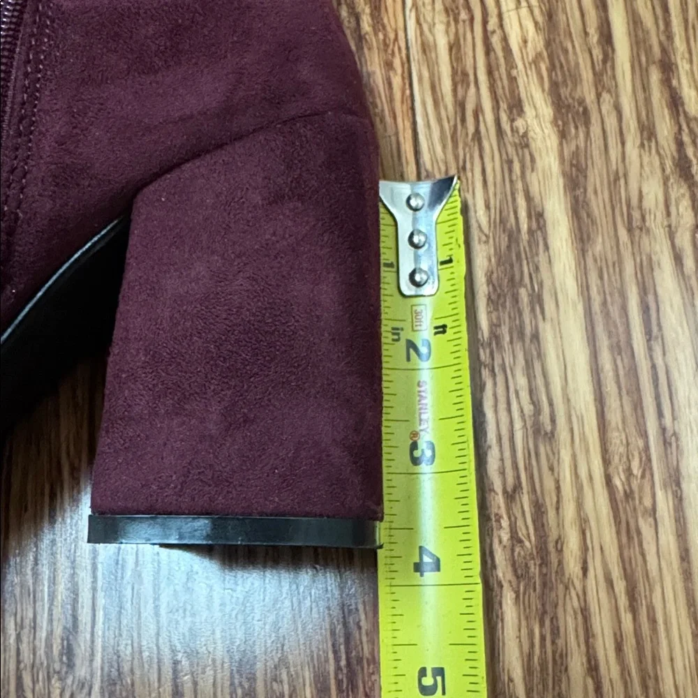 DSW maroon vegan suede color block heeled boots size 7
